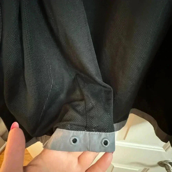 Disney Parks 1955 Disneyland Black Gray Zip Up Windbreaker Rain Jacket Medium - Picture 13 of 14